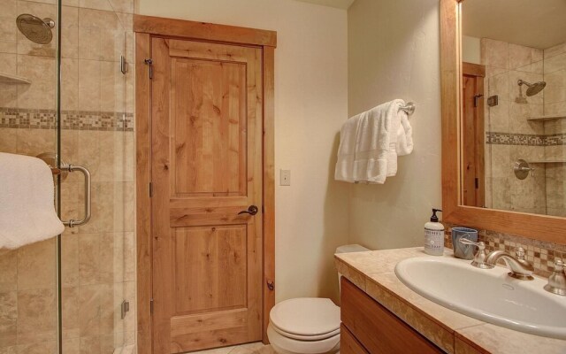 Coopers Collection 13 - Lowell Avenue Getaway