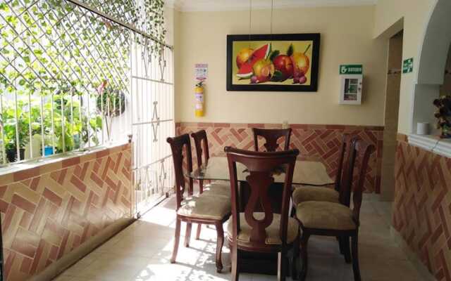 Hostal Casa Mebi