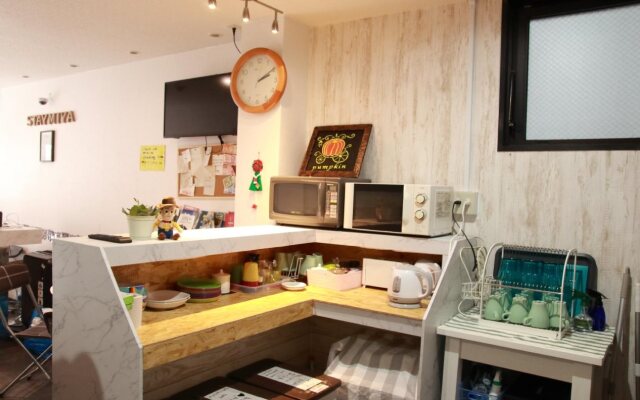 Stay Miya - Hostel