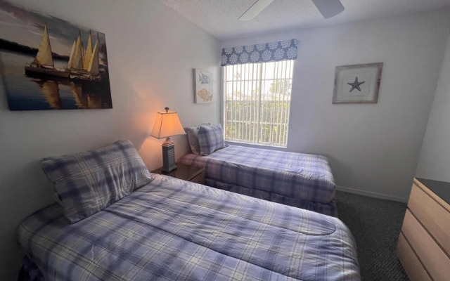 Magical 3 Bed Condo at Sweetwater Club