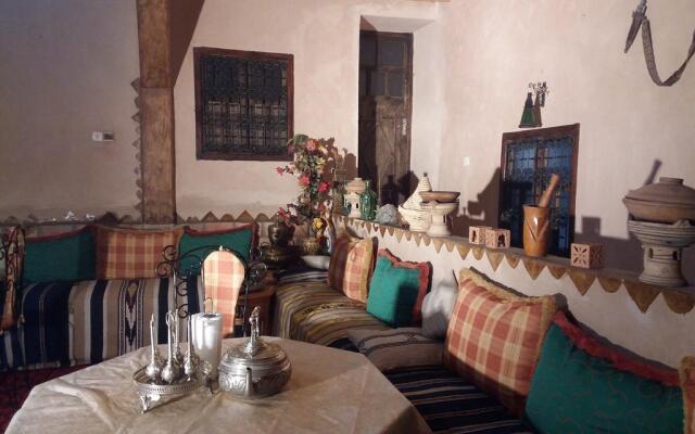 Gite Chez lHabitant Amzil