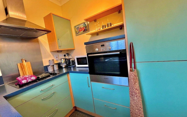 Cambridge Cozy Retreat - 1 Bed Apartment