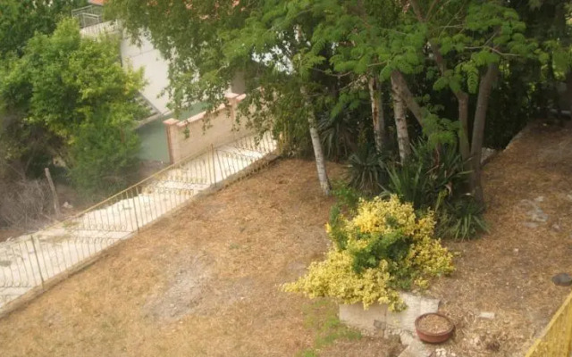 Sunrise 2 Guest House