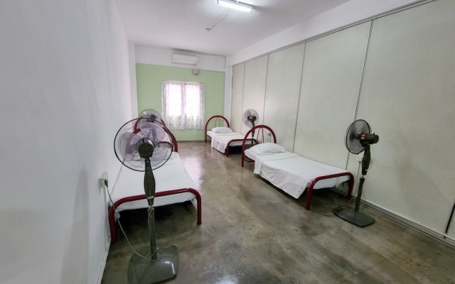 SPOT ON 89893 Vintage Inn – Guest Rooms – Malacca
