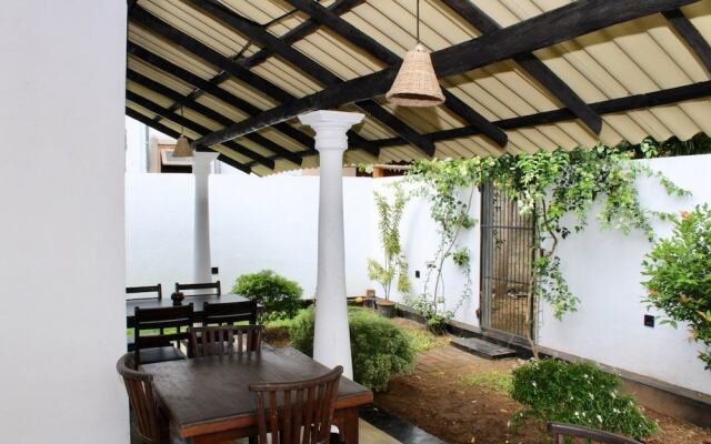 Sasen villas - Polhena Beach