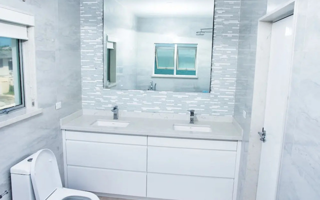 Lilypad Luxurious Cliffside Villa With Stunning Sea Views