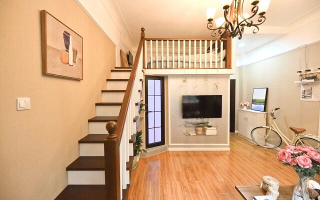 Once Bella- Cozy loft on Wuyuan road