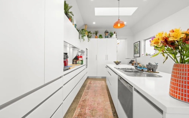 2 Bedroom House - Hobart CBD