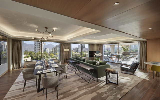 Mandarin Oriental, Santiago
