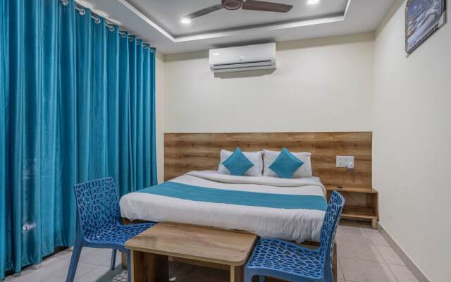 iROOMZ Hotel Ritzy Grand