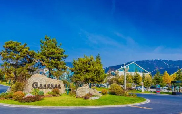 Fengcheng International Hotel