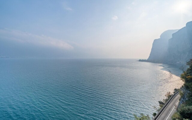 Amazing Home in Vesio di Tremosine BS With 2 Bedrooms, Wifi and Outdoor Swimming Pool