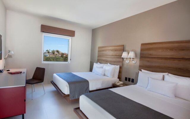 City Express Suites by Marriott Cabo San Lucas