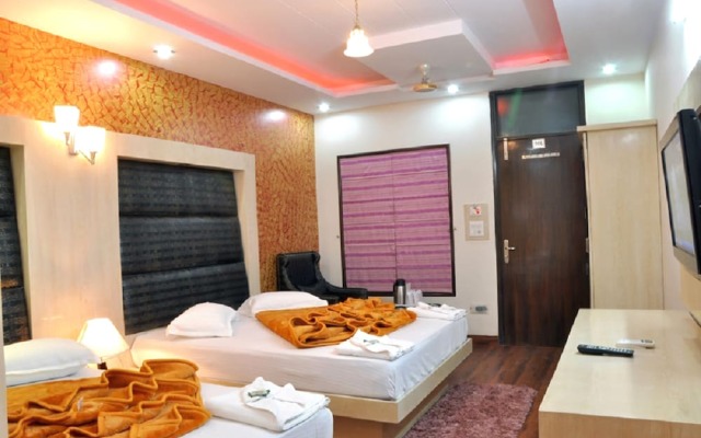 Hotel Mem International