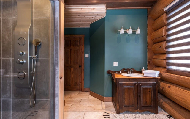 L Imprévu by Tremblant Platinum