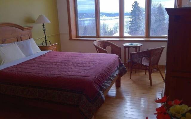 Auberge Cap-aux-Corbeaux