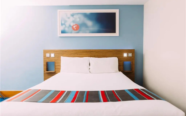 Travelodge Belfast Central