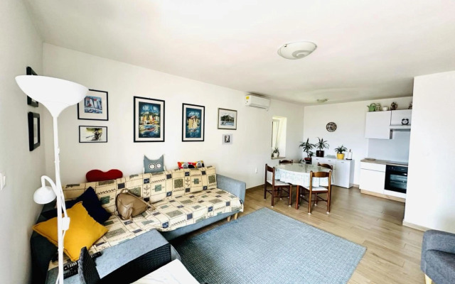 Luxury apartment Ivone