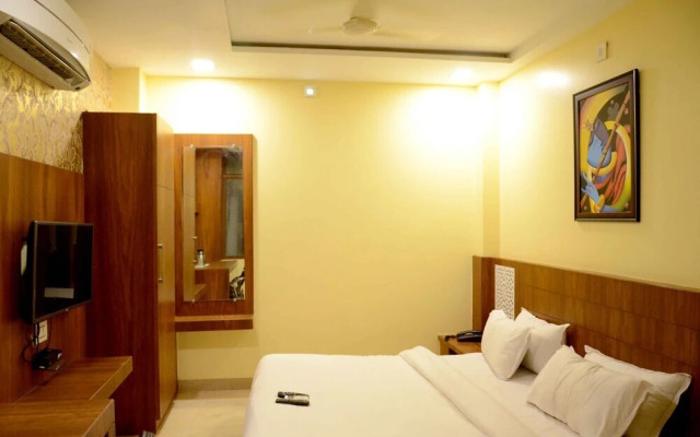 Anroute Stays 111 - Opposite Mahakal Temple