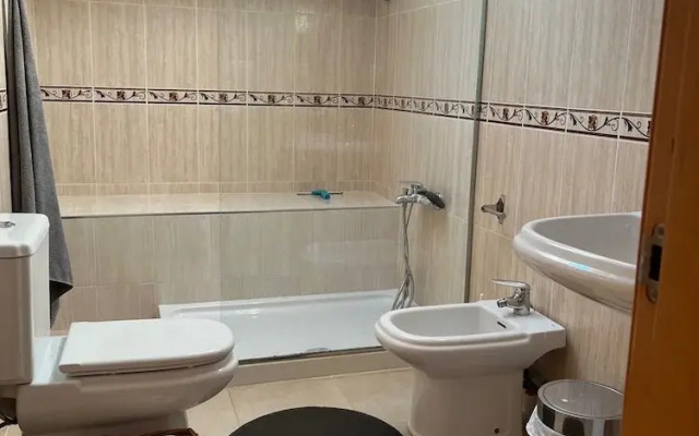 Spacious Fuengirola Apartment With 3 Bedrooms