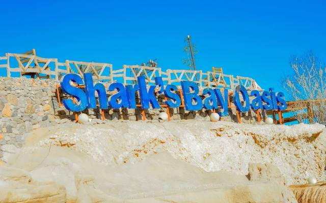 Sharks Bay Hotel & Padi Butterfly