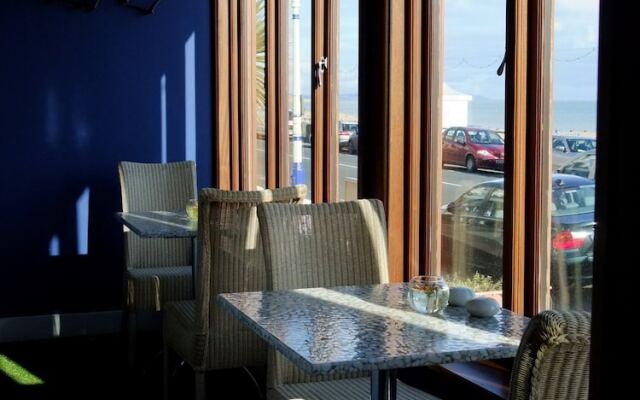 Waterside Boutique Hotel