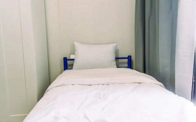 Stunning and Comfy 2BR (No Kitchen) at Sky Terrace Apartment