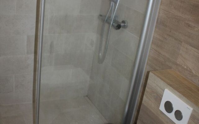 Brekkugata 33 Guesthouse