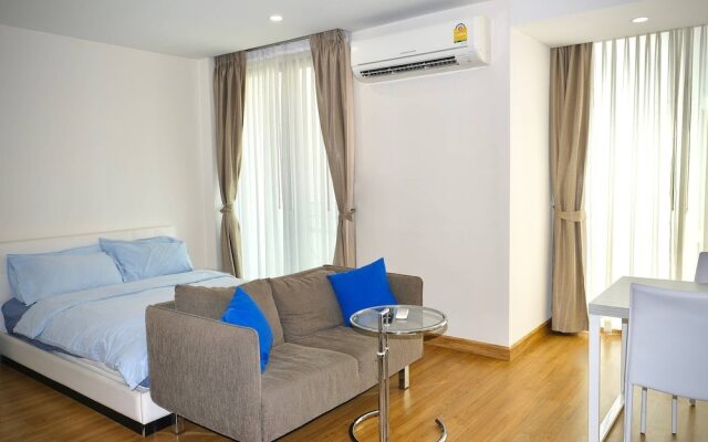 Luxury Condo Nimman, Best Location, Poolsauna