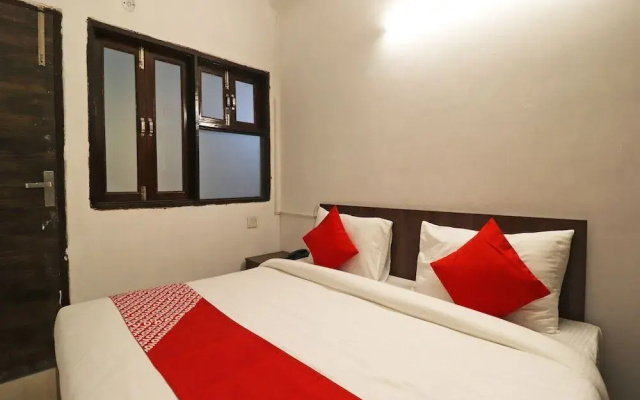 OYO Flagship 39677 Haiderpur Road