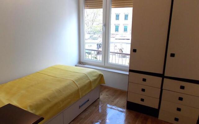 Apartment Colori