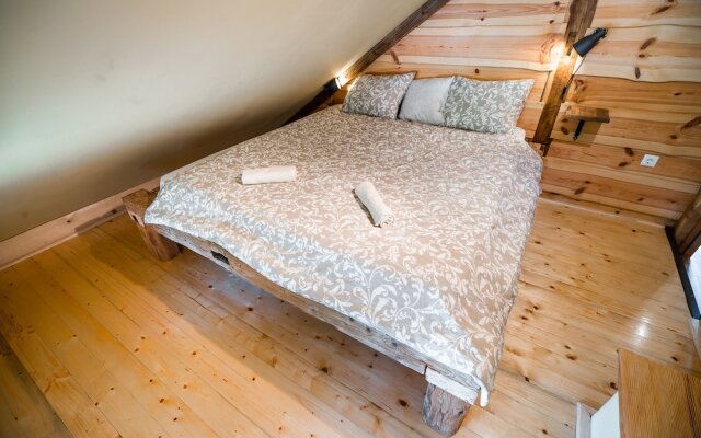 Apartment With Sauna pr' Geci