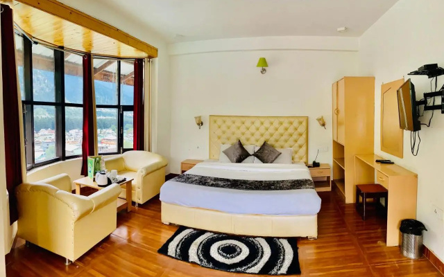 Hotel Hadimba Palace Manali – Guest Rooms – Manali