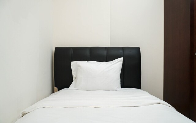 Simply Furnished 2BR Apartment at Puri Park View