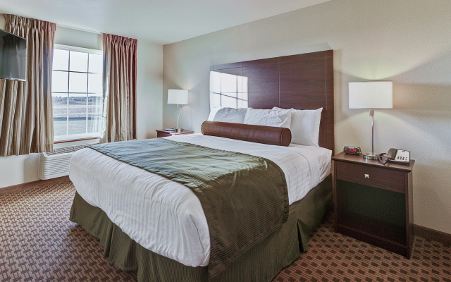 Cobblestone Hotel & Suites – Pulaski/Green Bay