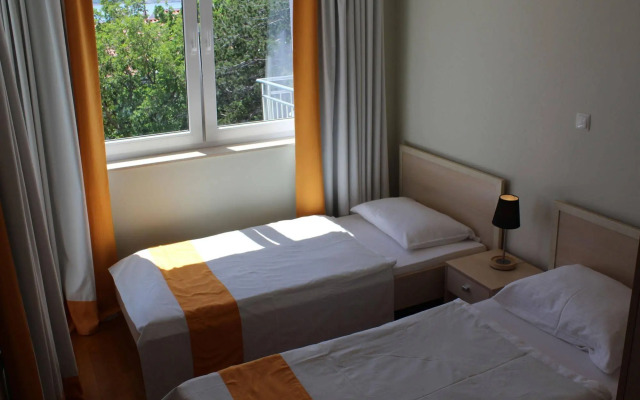 Apartments Jadranka