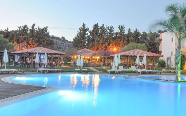 Blue Sea Island Hotel