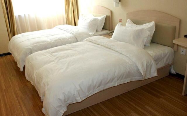 Yiyi Hot Business Hotel