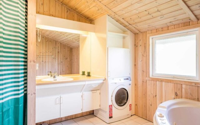5 Person Holiday Home in Oksbol