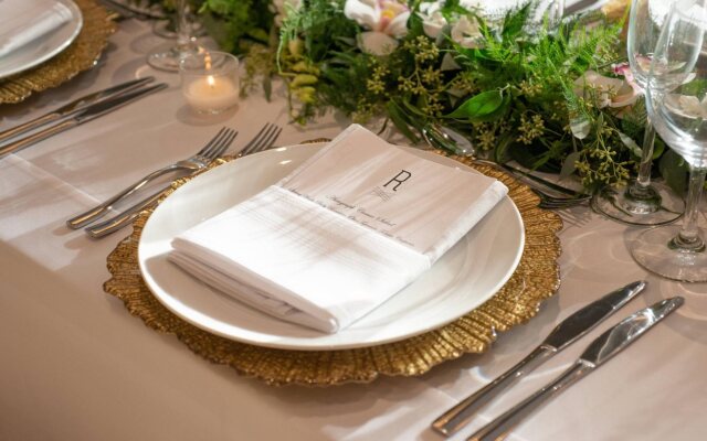 The Row Hotel at Assembly Row, Autograph Collection