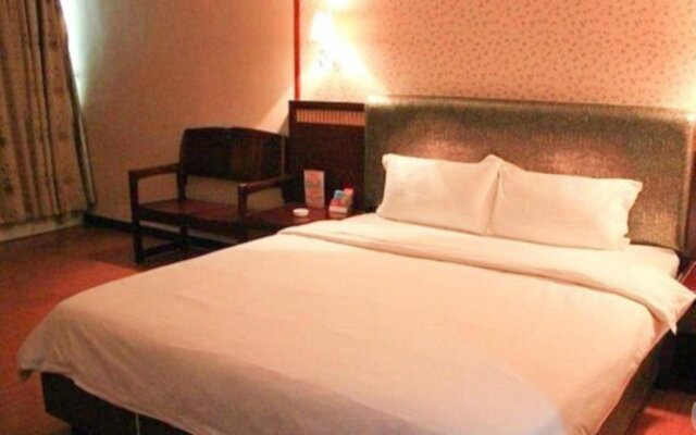 Guangyuan Hotel (Yellow River Fashion City Shop, Humen Pedestrian Street, Dongguan)