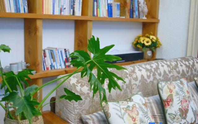 Agu B&B (Hangzhou Shuangxi Zhuhai Jingshan Store)