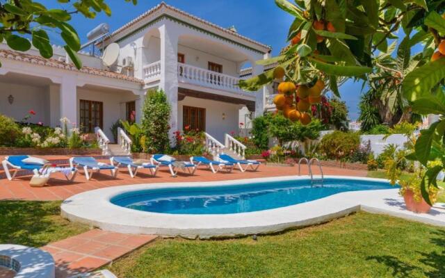 Villa Angeles Nerja by Ruralidays