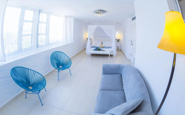 Hydrele Beach Hotel