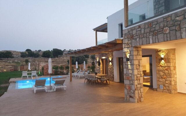 Blue Dream Luxury Villas Deluxe 3bedroom Villa With Private Pool- Villa Alkyoni
