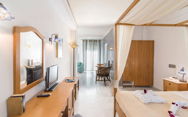 Hotel Antinea Suites & SPA