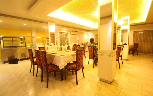 Hotel Ornate