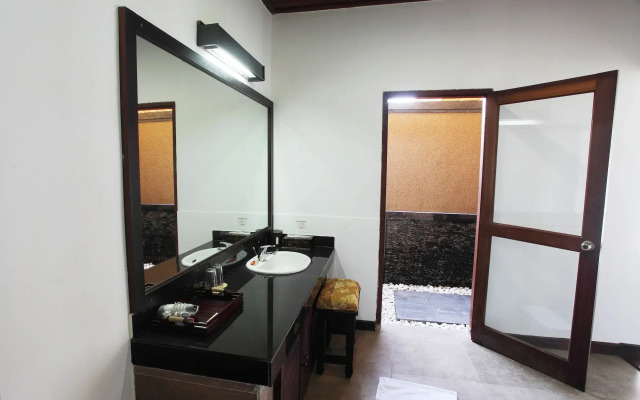 Adi Assri Beach Resort & Spa