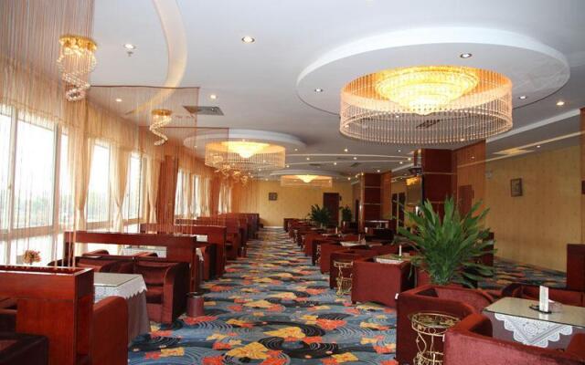 Chengdu Shenzhou Hotel