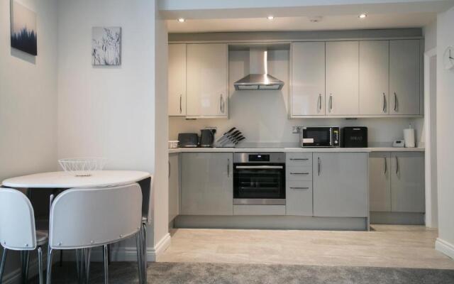 71 East Parade